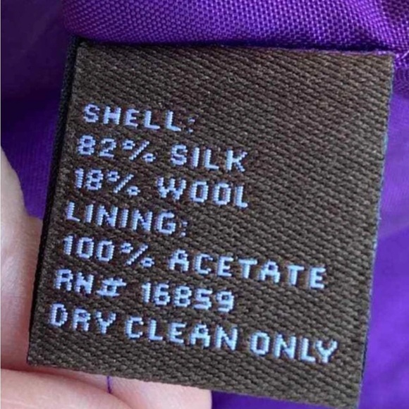 J. McLaughlin Silk/Wool Blend Black Eyelet Floral Knee Length Pencil Skirt 0 - Picture 4 of 4